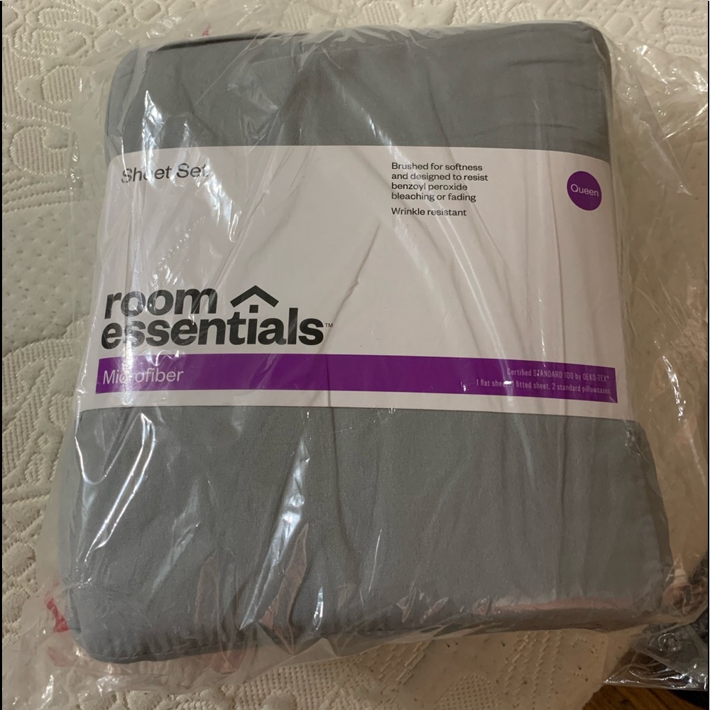Queen Sheet Set